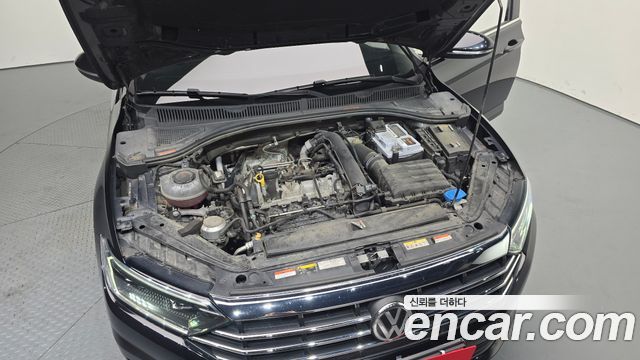 Volkswagen Jetta 2021 — photo 6