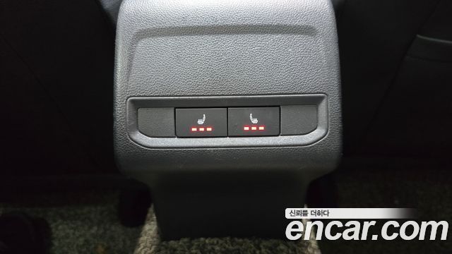 Volkswagen Jetta 2021 — photo 18