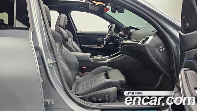 BMW 3-Series 2025 — photo 16