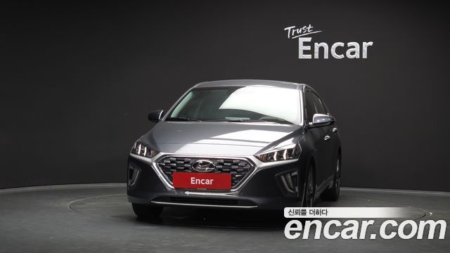 Hyundai Ioniq 2020 — photo 3