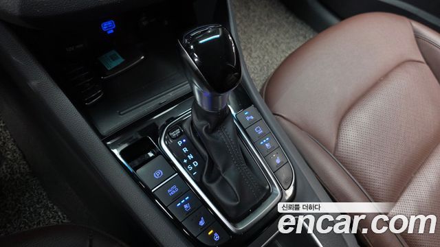 Hyundai Ioniq 2020 — photo 9