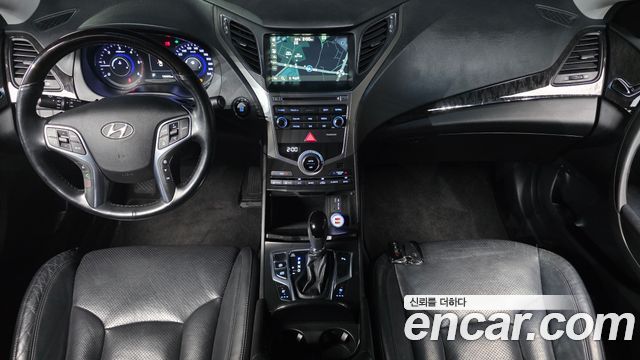 Hyundai Grandeur 2015 — photo 10
