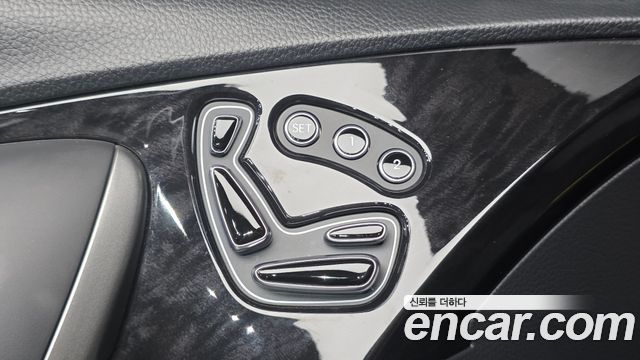 Hyundai Grandeur 2015 — photo 18