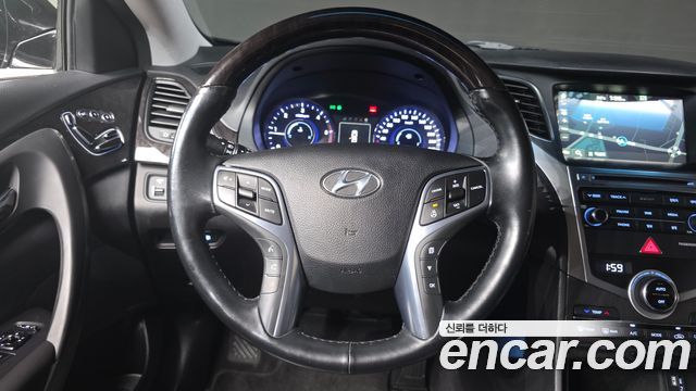 Hyundai Grandeur 2015 — photo 20