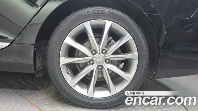 Hyundai Grandeur 2015 — photo 7
