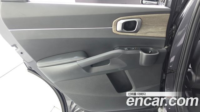 Kia Sorento 2023 — photo 15