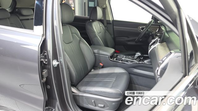 Kia Sorento 2023 — photo 16