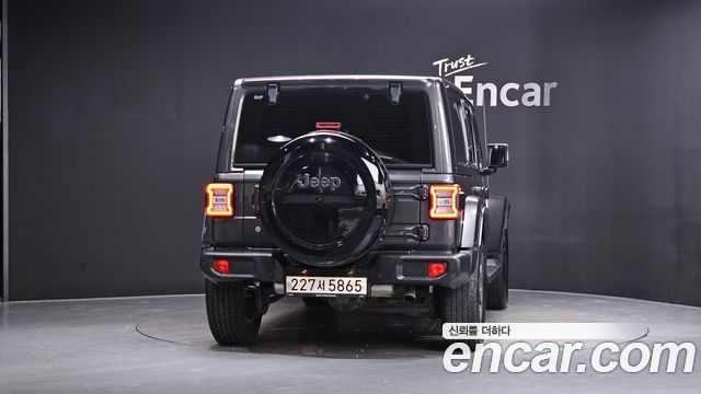 Jeep Wrangler 2020 — photo 4