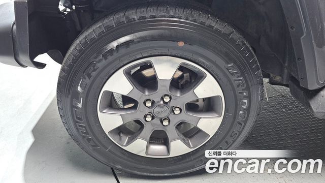 Jeep Wrangler 2020 — photo 5
