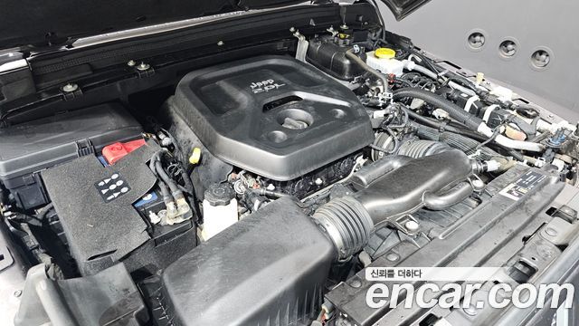Jeep Wrangler 2020 — photo 6