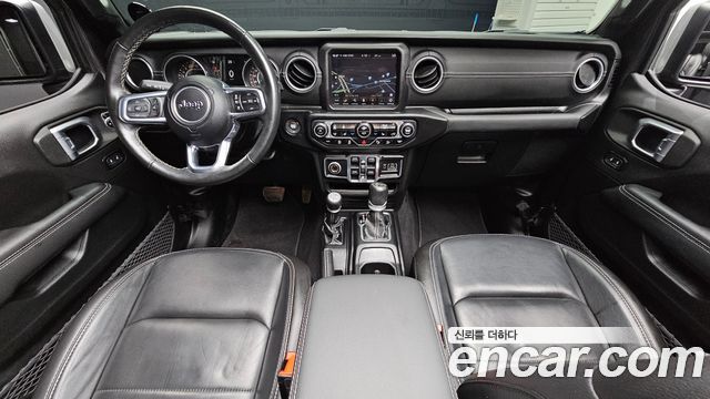 Jeep Wrangler 2020 — photo 10