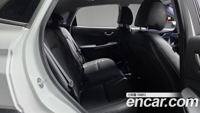 Hyundai Kona 2018 — photo 11