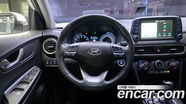 Hyundai Kona 2018 — photo 14
