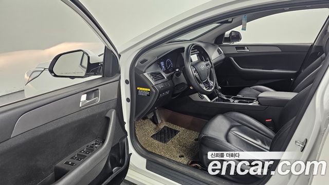 Hyundai Sonata 2015 — photo 13
