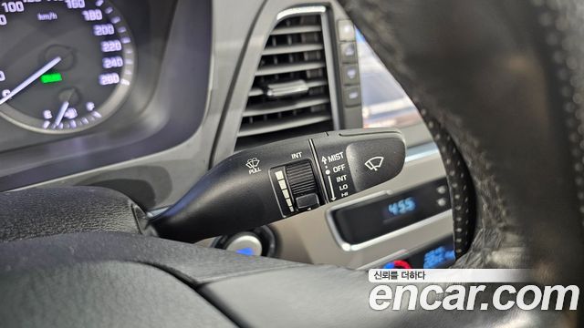 Hyundai Sonata 2015 — photo 30