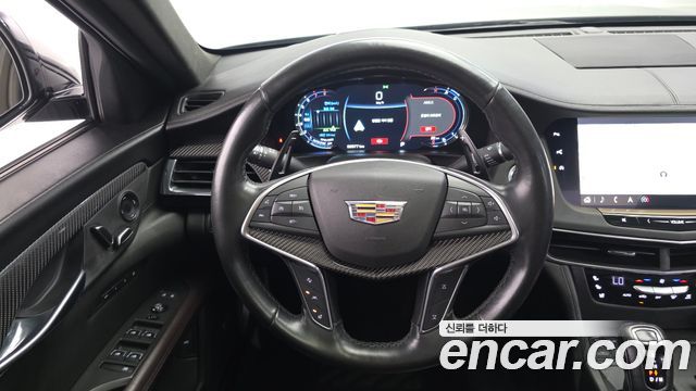 Cadillac CT6 2019 — photo 19