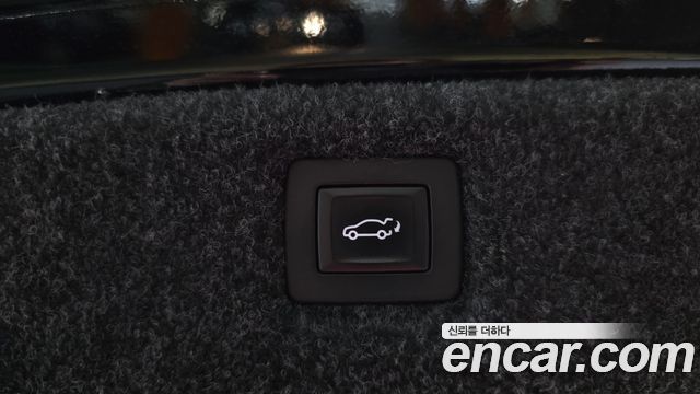 Cadillac CT6 2019 — photo 25