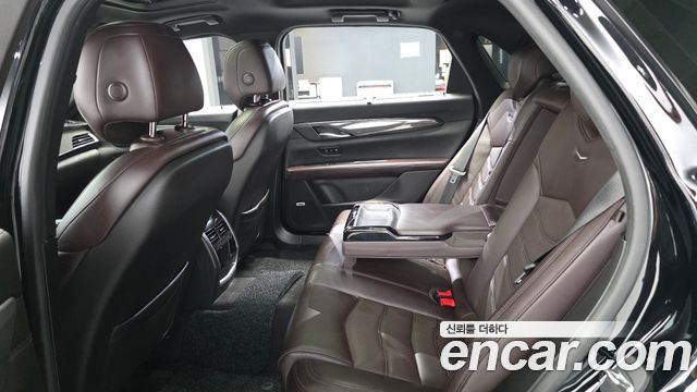 Cadillac CT6 2019 — photo 16