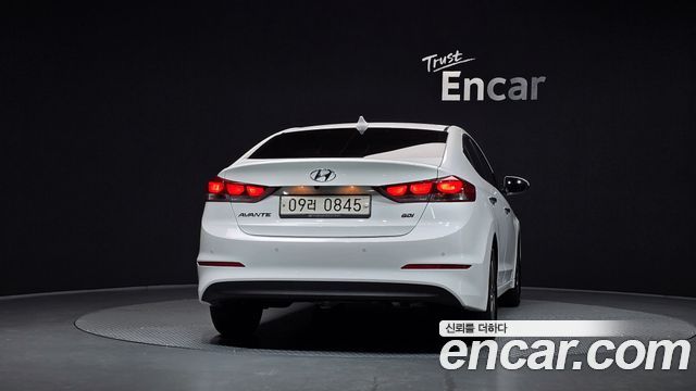 Hyundai AVANTE 2016 — photo 4