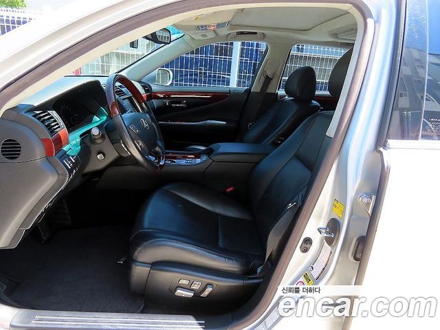 Lexus LS 2008 — photo 5