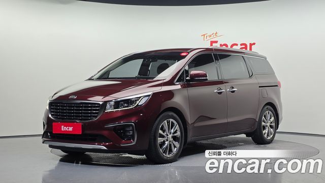 Kia Canival 2019 — photo 1