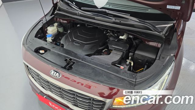 Kia Canival 2019 — photo 6