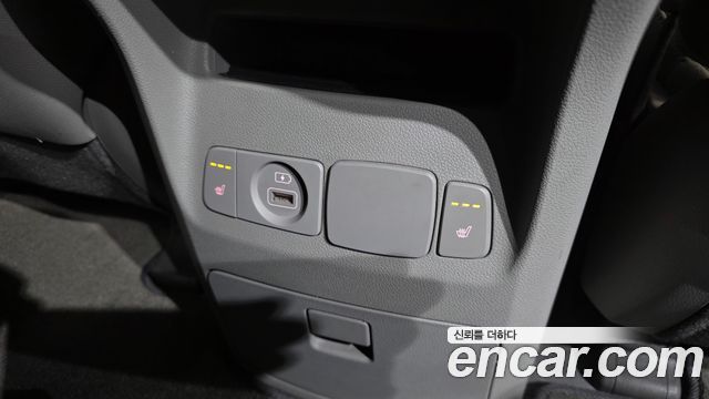 Kia Canival 2019 — photo 32
