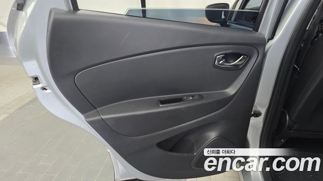 Renault Korea QM3 2015 — photo 15