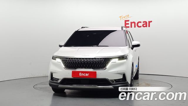 Kia Canival 2023 — photo 3