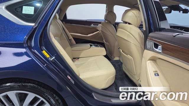 Genesis G80 2019 — photo 18