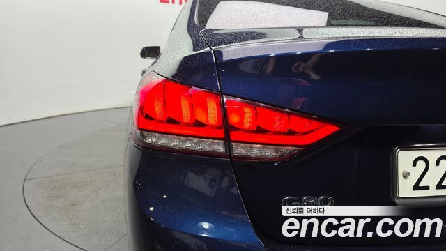Genesis G80 2019 — photo 9