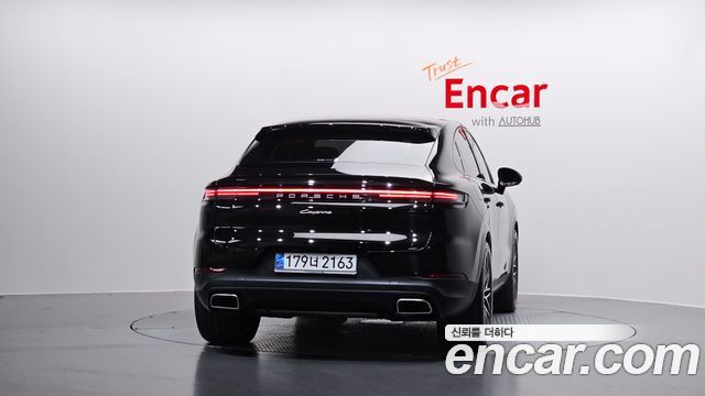Porsche Cayenne 2025 — photo 4