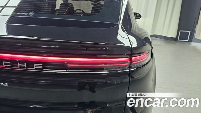 Porsche Cayenne 2025 — photo 9