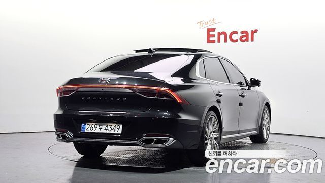 Hyundai Grandeur 2022 — photo 2