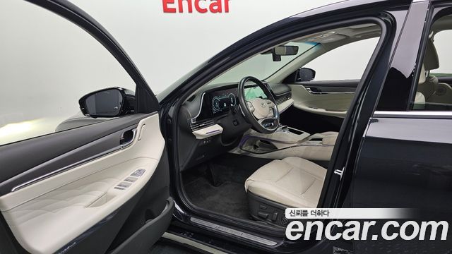 Hyundai Grandeur 2022 — photo 13