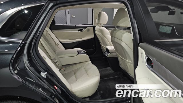Hyundai Grandeur 2022 — photo 17