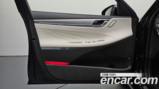 Hyundai Grandeur 2022 — photo 14