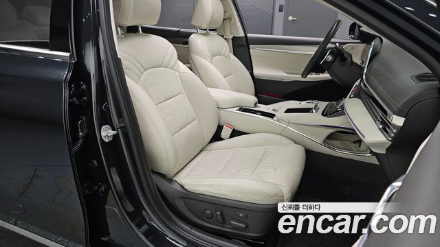 Hyundai Grandeur 2022 — photo 16