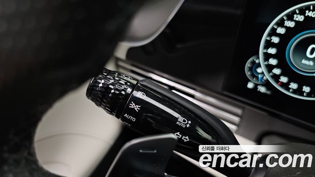 Hyundai Grandeur 2022 — photo 36