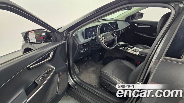 Kia EV6 2022 — photo 11