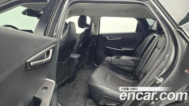 Kia EV6 2022 — photo 12