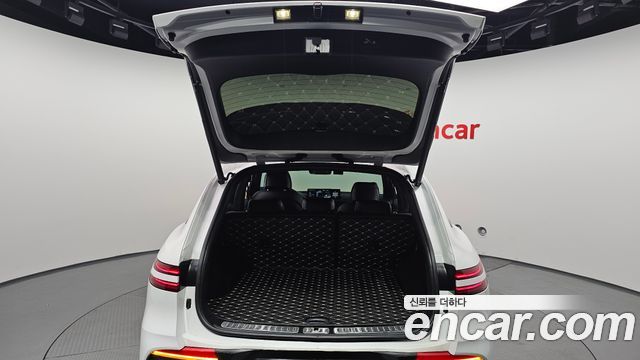 Genesis GV70 2021 — photo 26