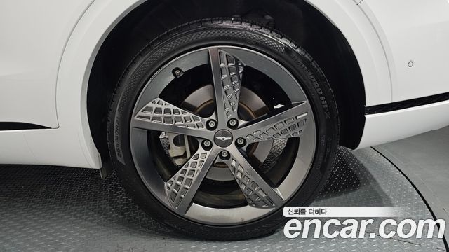 Genesis GV70 2021 — photo 7