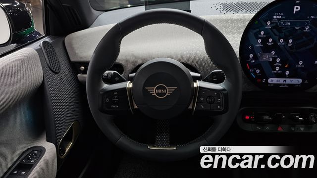 Mini Cooper 2024 — photo 19