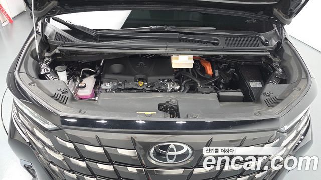 Toyota Alphard 2024 — photo 6