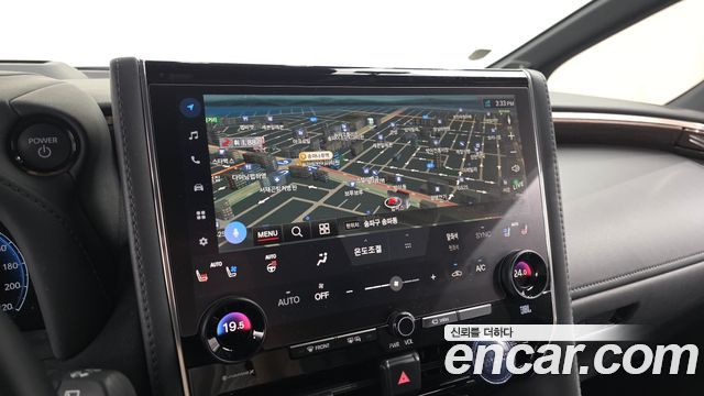 Toyota Alphard 2024 — photo 13