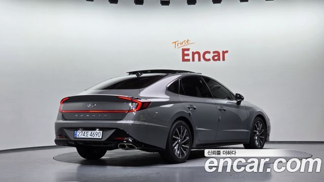 Hyundai Sonata 2022 — photo 2