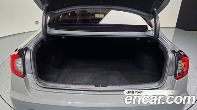 Hyundai Sonata 2022 — photo 26