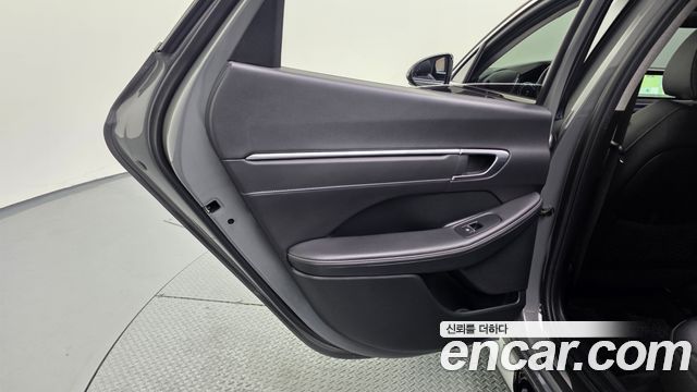 Hyundai Sonata 2022 — photo 15