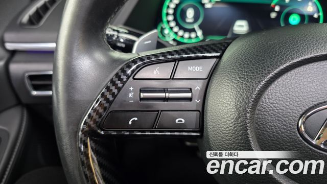 Hyundai Sonata 2022 — photo 33